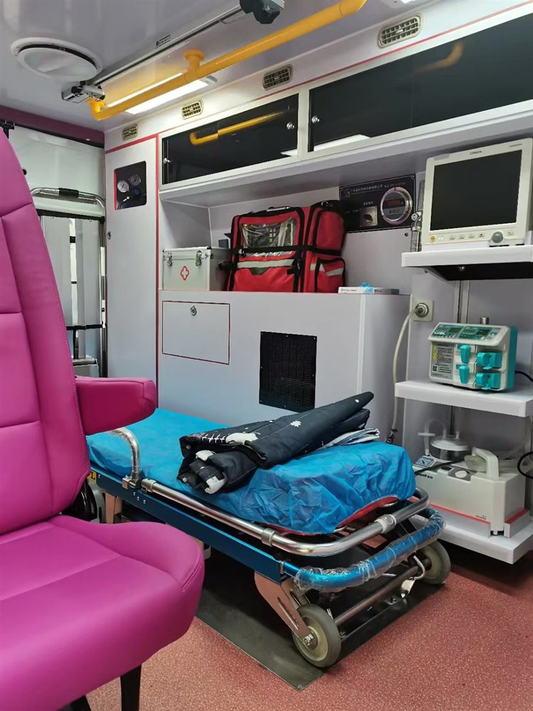 兰州红古 转运到怒江傈僳族泸水县救护车收费标准