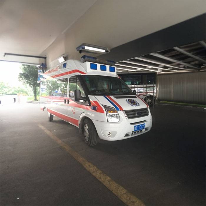甘肃省肿瘤医院租私人救护车到墨江县林业局职工医院救护车出租的价格是多少