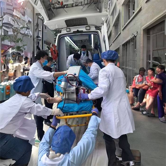 兰州人民医院租用私人救护车护送到黔南布依族苗族自治州医院救护车出租电话是多少