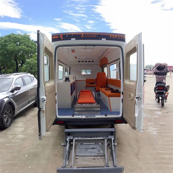 兰州人民医院租赁私家救护车到石油部地球物探局职工医院哪里有120救护车出租公司