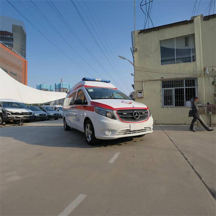 定西市 到红河哈尼族彝族弥勒县出租救护车