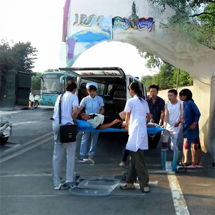 兰州军区总医院租私人救护车转院到西丰县医院私人救护车出租怎么样