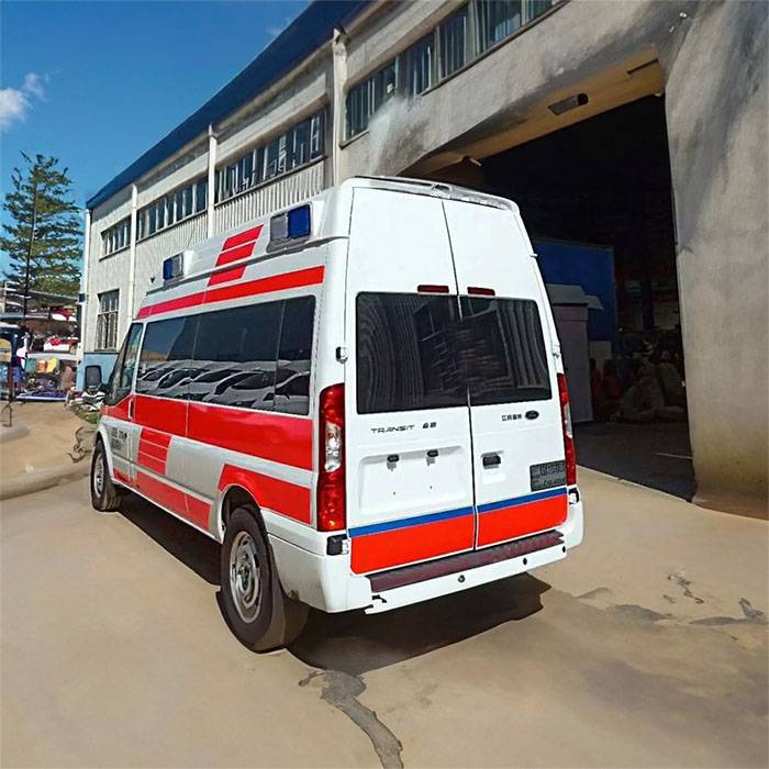 兰州大学第二附属医院租赁私家救护车到白山市二轻医院 救护车如何转运休克病人出租