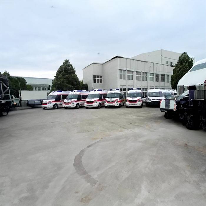 中国人民第四七三医院租用私人救护车到贵溪市人民医院 救护车出租中心电话是多少