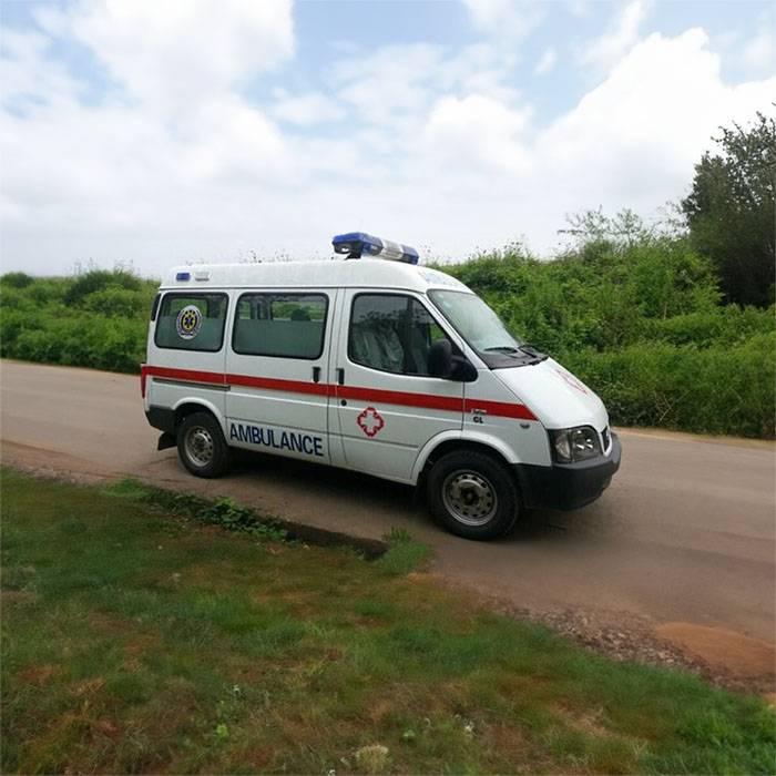 甘肃庆阳市人民医院租120私人急救车到蕲春县株林镇中心卫生院 哪里个体出租救护车便宜