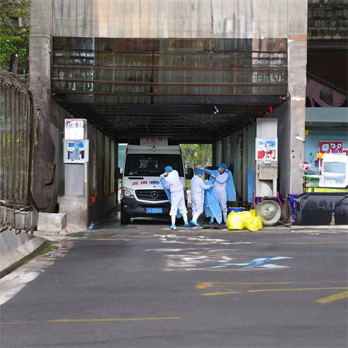 甘肃省兰州私人救护车出租到钦州市灵山县 救护车出租