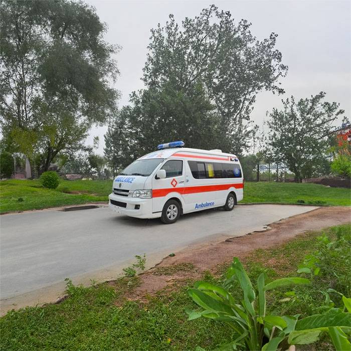 甘南藏族卓尼县非急救病人转运车到赣州市上犹县 一般救护车费用