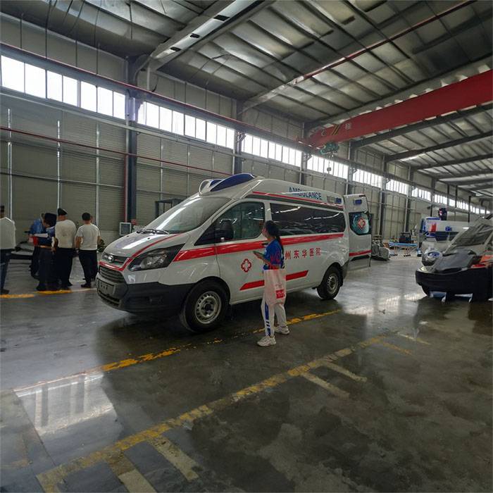 甘肃兰州永登医院急救车转运到遵义市市辖区 转运病人救护车价格-救护车出租