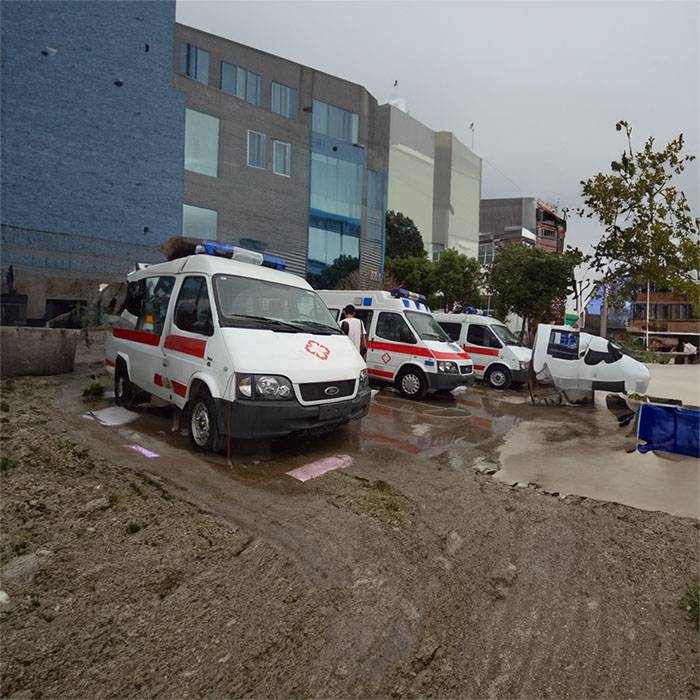 天水市人民医院租救护车到洪洞县城关医院 医院救护车出租是多少钱一公里