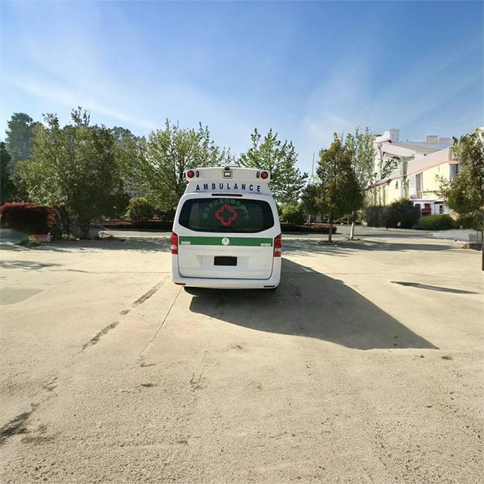 兰州七里河救护车出租到伊春市红星区 救护车出租转运