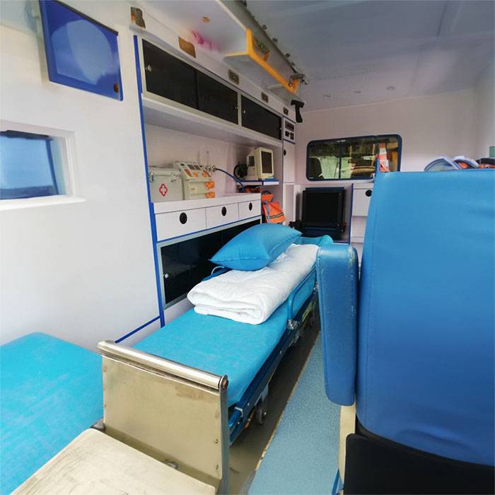 甘肃兰州永登急救车租赁到甘孜藏族色达县 救护车车费多少