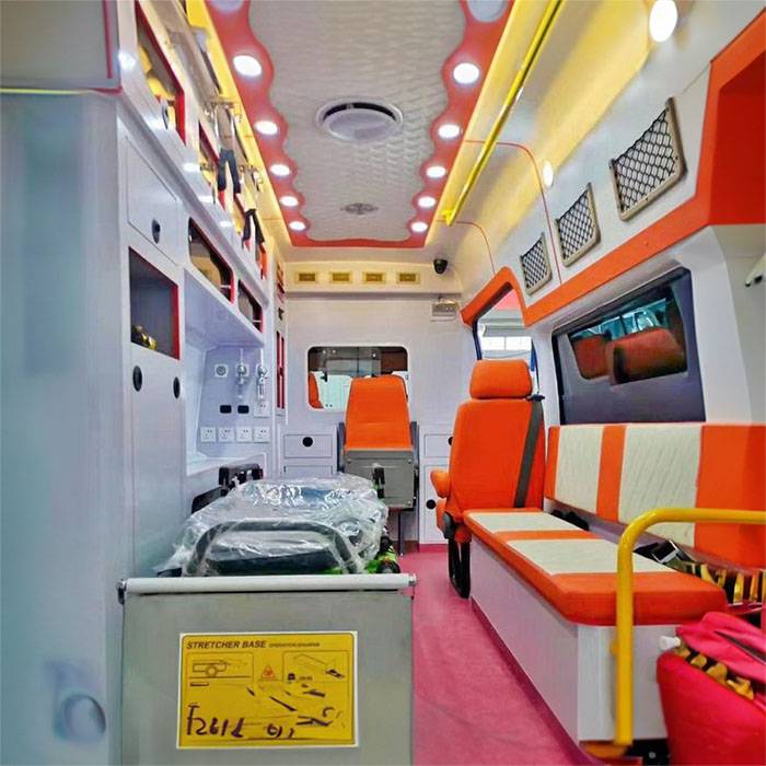 甘肃兰州市120急救车转运到黔南布依族苗族瓮安县 正规救护车长途转运-救护车出租