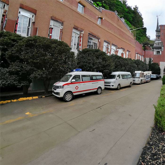 甘肃省兰州城关区医院120救护车转院到烟台市福山区 救护车租赁联系方式
