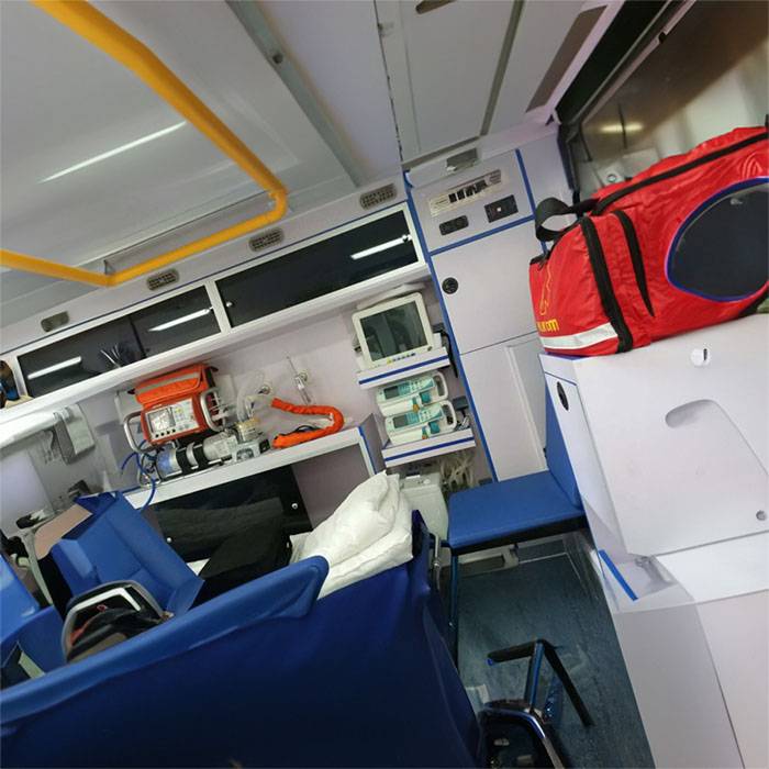 平凉市崇信县正规救护车转运到林芝地区察隅县 监护转运型救护车-救护车出租