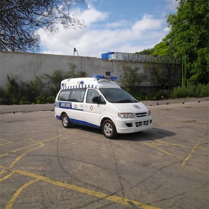 平凉市医院急救车出租到河源市紫金县 价格救护车价格