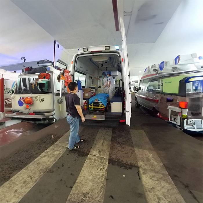 甘肃中国人民医院租私人救护车转院到南开区六合医院 救护车出租中心多少钱