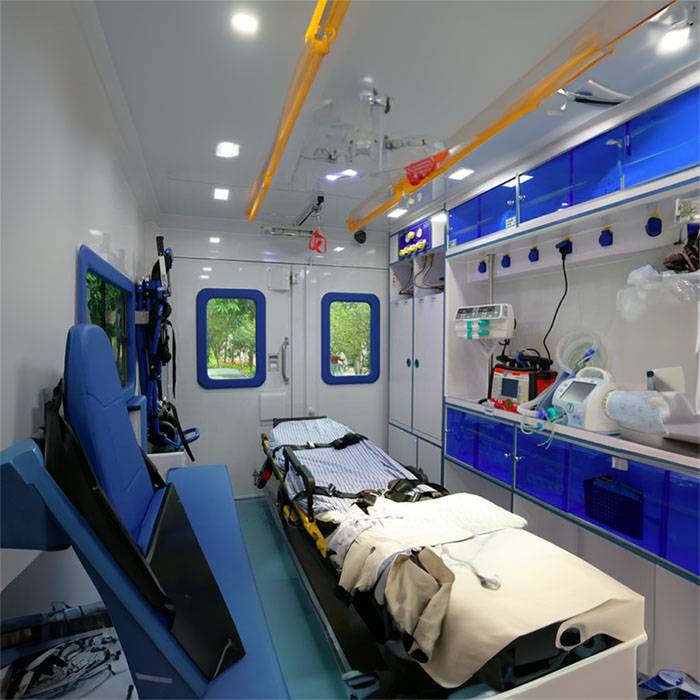 平凉市崆峒区非急救病人转运车出租到贵阳市白云区 救护车转运