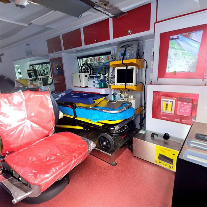 兰州大学医院租用私人救护车护送到长垣县人民医院 长途救护车出租有哪些公司