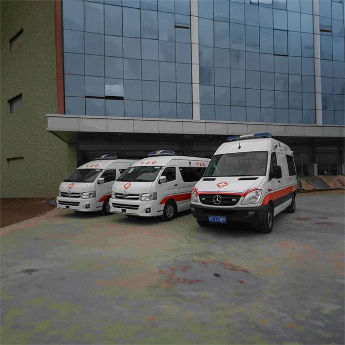 兰州区总医院安宁分院私人救护车租赁到尉犁县农二师三十二团场医院 哪里个体出租救护车便宜