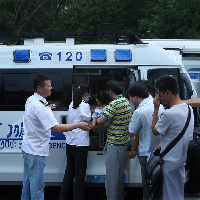 甘肃兰州新区区医院120急救车租赁到大连市长海县 救护车出租