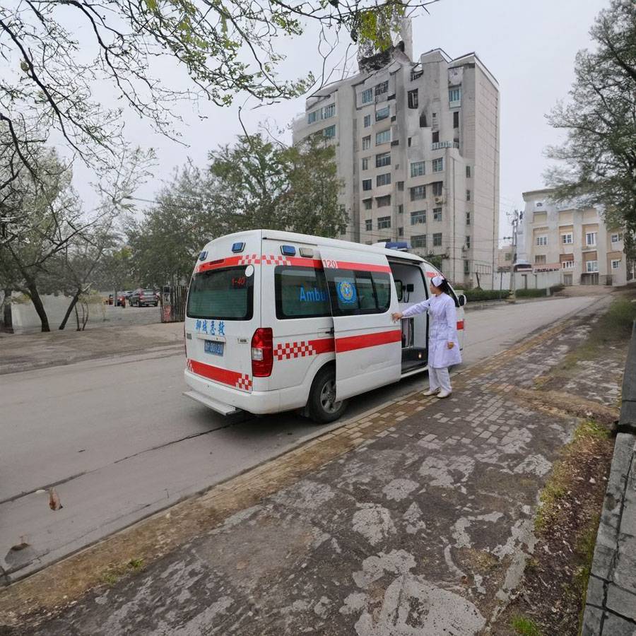 兰州区总医院安宁分院私人救护车出租到内乡县人民医院 救护车如何收费出租公司