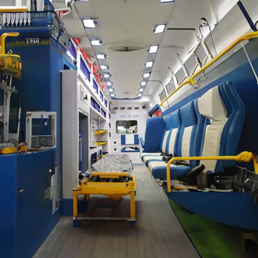 甘肃平凉地区人民医院租用私人救护车护送到山西农药厂职工医院 救护车出租收费多少钱