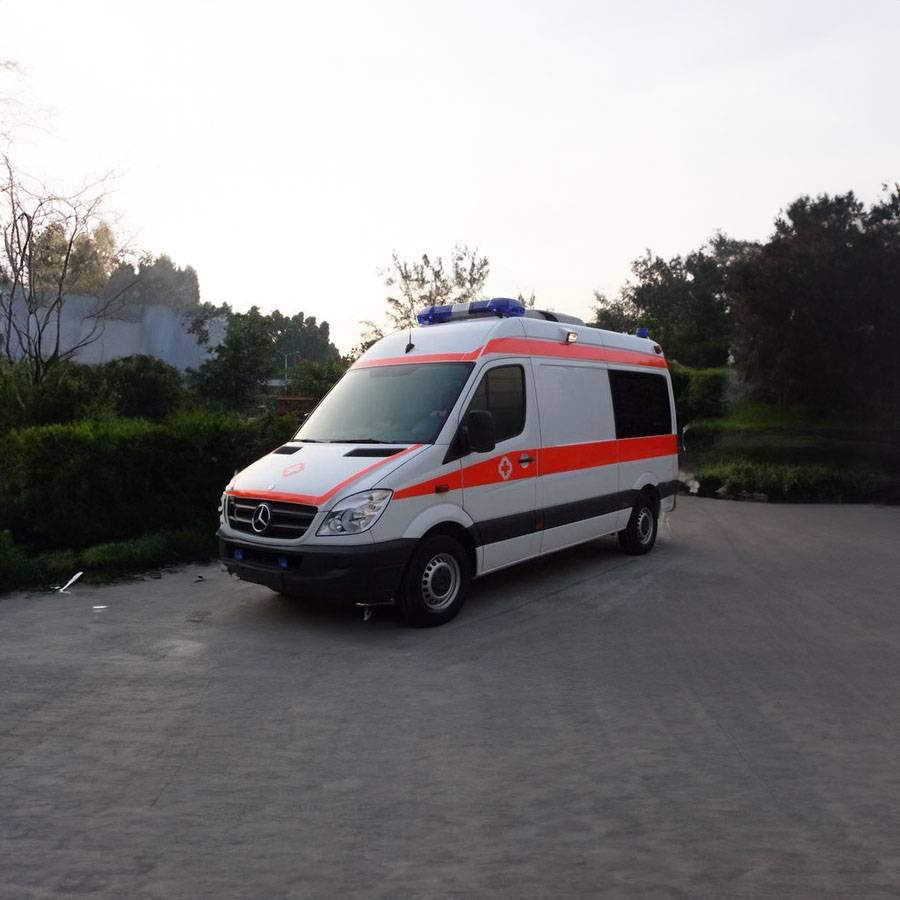 甘肃省兰州安宁医院120急救车转运到伊犁哈萨克 救护车的车费