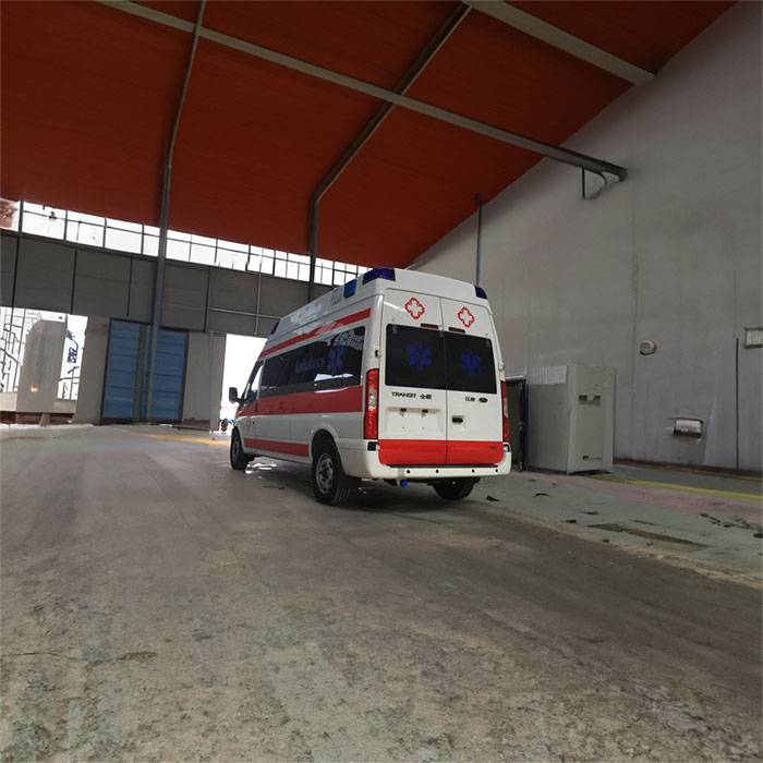 兰州区总医院私人救护车出租到长乐市漳港医院 出租120救护车多少钱一公里