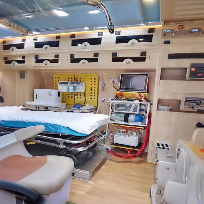 兰州市人民医院租赁私人救护车到泗水县人民医院 救护车出租 电话是多少钱