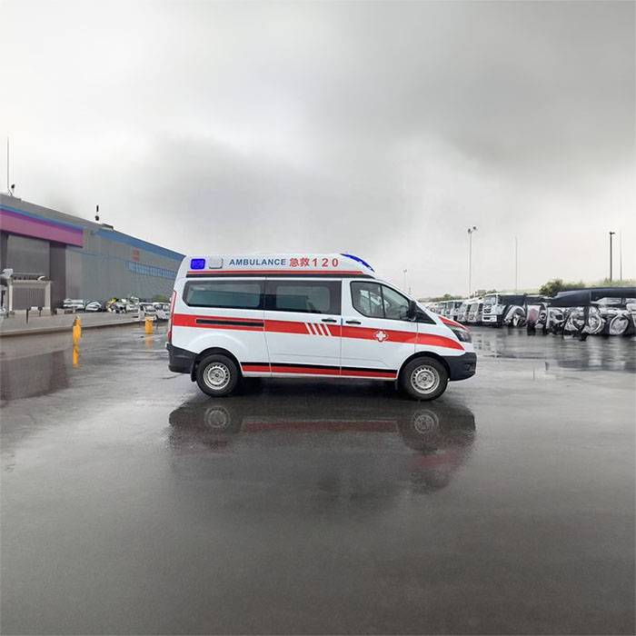 中国人民第四七三医院租用私人救护车护送到云南锡古屯医院 哪里有长短途救护车出租