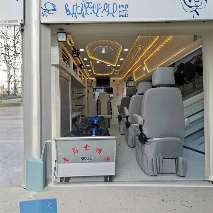 兰州人民医院预约私人救护车转运到大理市人民医院 跨省救护车出租电话哪里有