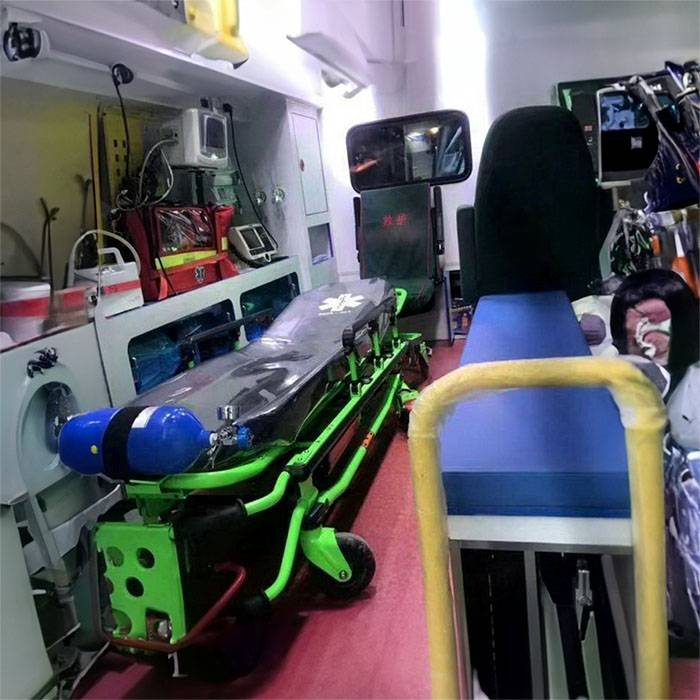 甘肃平凉地区人民医院租私人救护车转院到江安县人民医院 救护车出租 多少钱