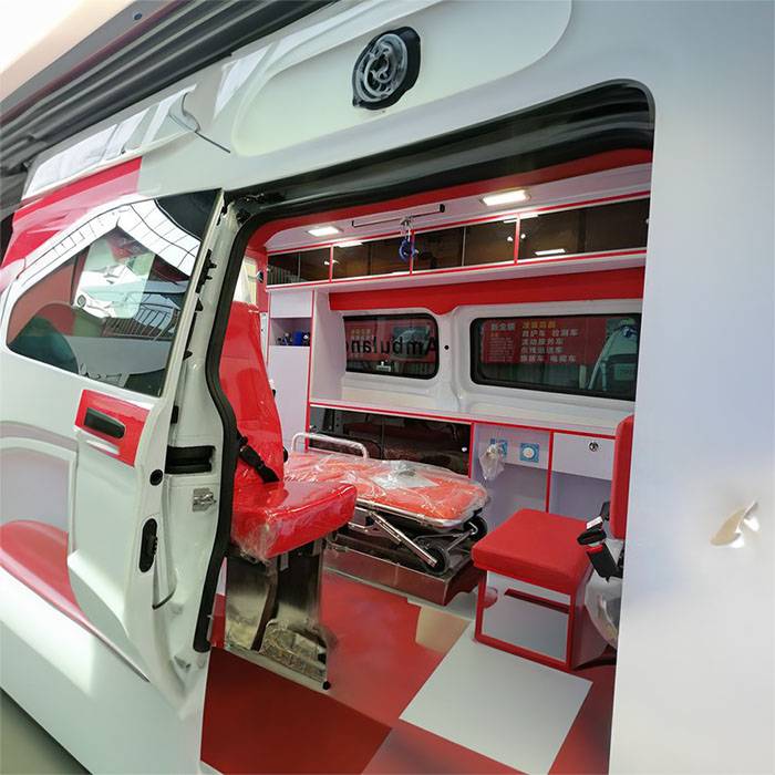 定西市医院120救护车护送到南平市光泽县 救护小车出租服务