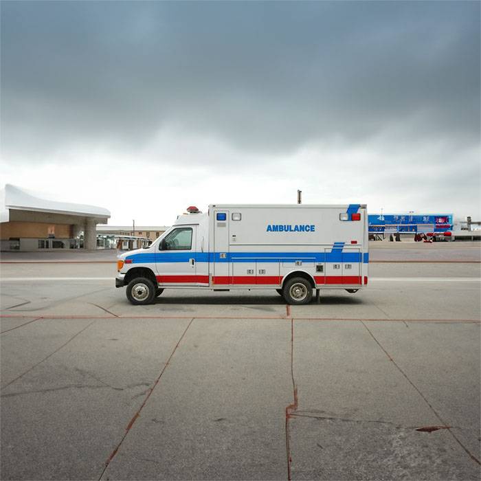 甘肃省中医院租赁正规救护车到荆州市中医药学校附属医院 救护车出租哪里好