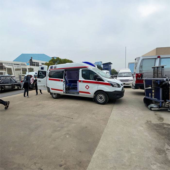 甘肃省兰州新区正规救护车转运到松原市长岭县 附近救护车电话