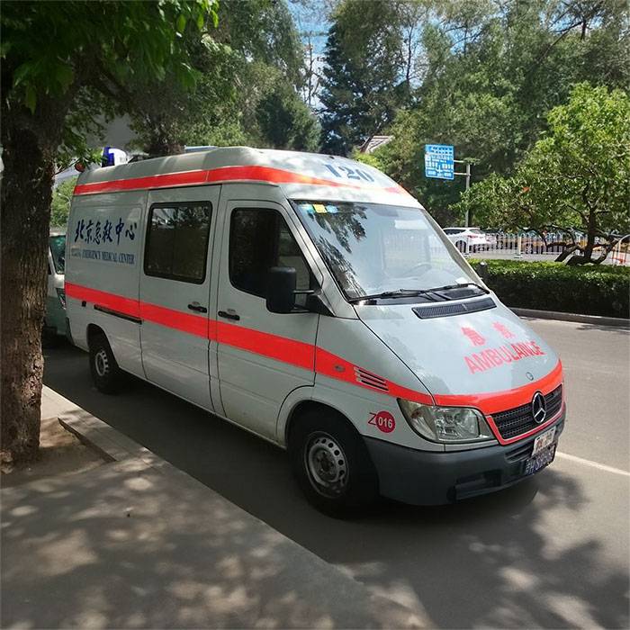 兰州人民医院预约私人救护车转运到江阴市中医院 出租一趟救护车多少钱