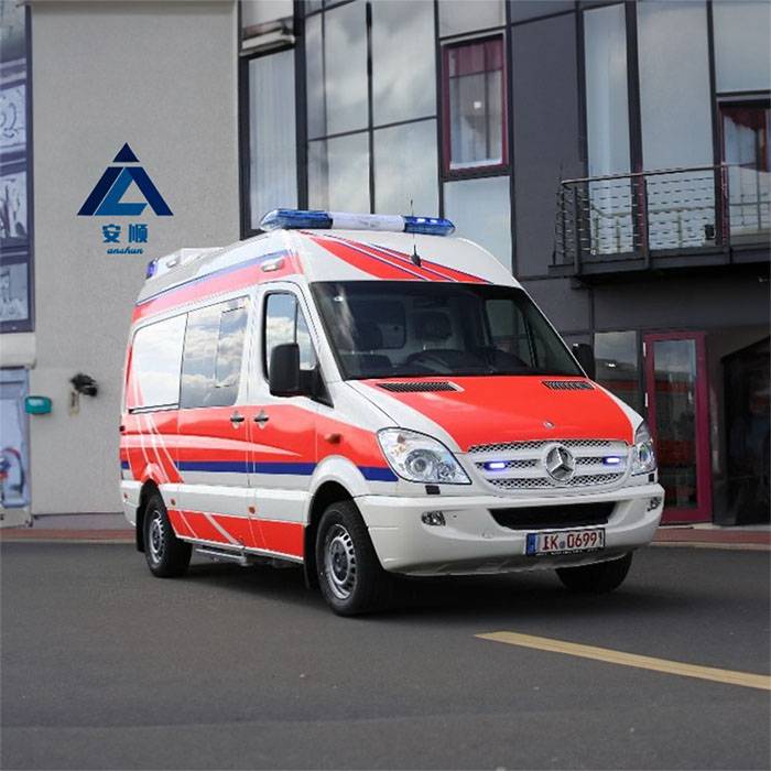 甘肃省中医院租赁正规救护车到呼市交通医院 包救护车跨省多少钱出租
