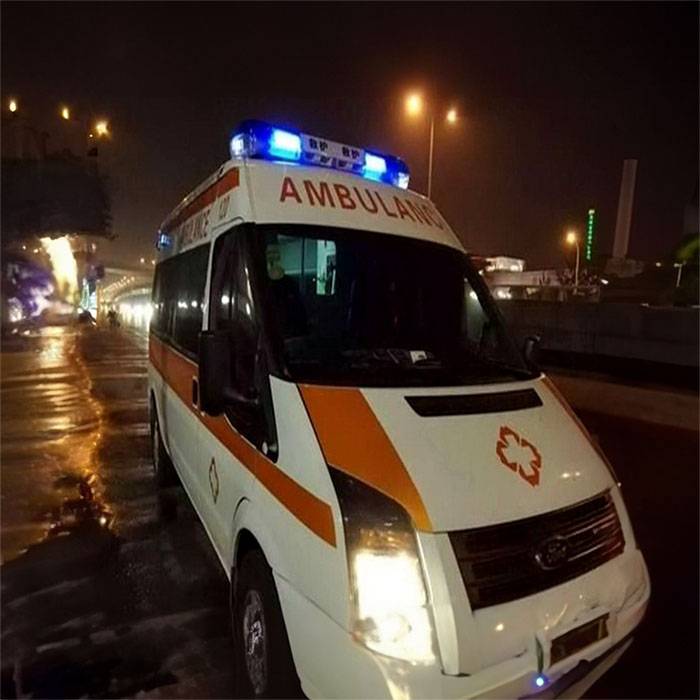 兰州人民医院租用私人救护车护送到德阳市第六人民医院 救护车出租服务 长途转运服务多少钱