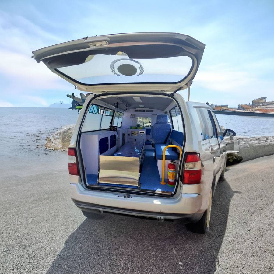 甘肃省兰州西固正规120救护车护送到阜新市细河区 120租赁费用