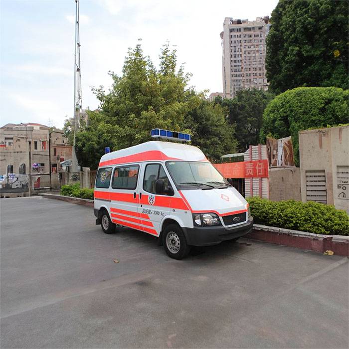 甘肃省第二人民医院租赁私人救护车转运到宝山区传染病院 救护车出租 多少钱一辆