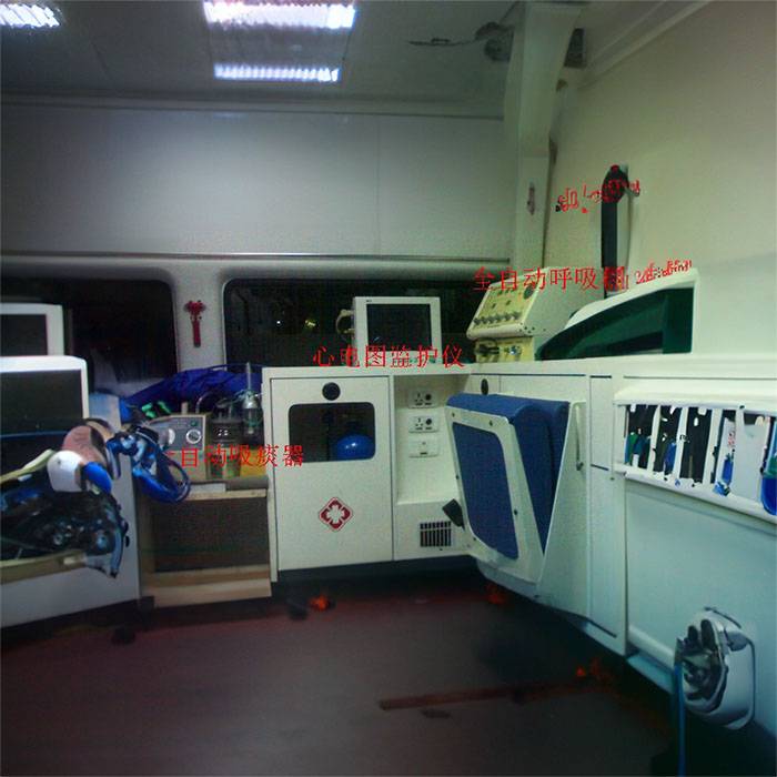 甘肃省肿瘤医院预约私人救护车转运到云南省第二人民医院云南省红十字会医院 哪里出租救护车的