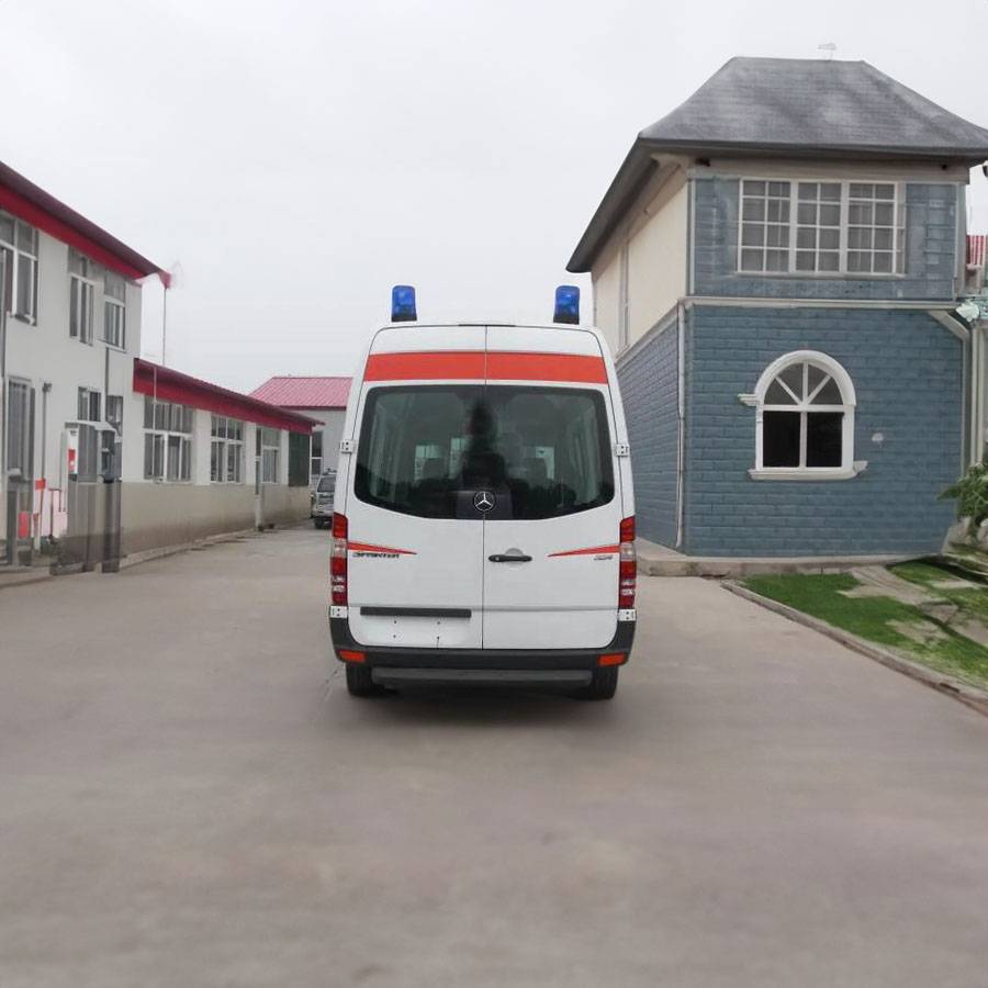 兰州大学第二附属医院租用私人救护车到昂昂溪铁路医院 跨省救护车出租电话多少