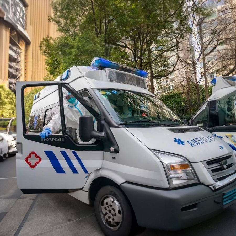 兰州市人民医院租赁私人救护车转运到无锡市锡山区中医院 跨省救护车出租哪里实惠