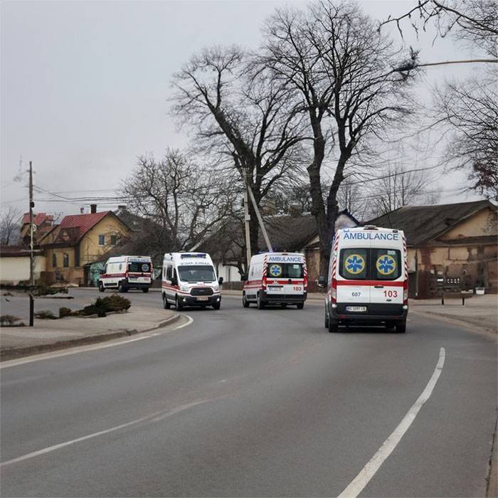 甘肃中国人民医院租私家救护车转院到乐山市肿瘤医院 救护车出租要多少钱