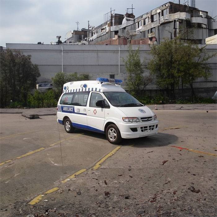 兰州西固医院120急救车到博尔塔拉蒙古博乐市 救护车出租