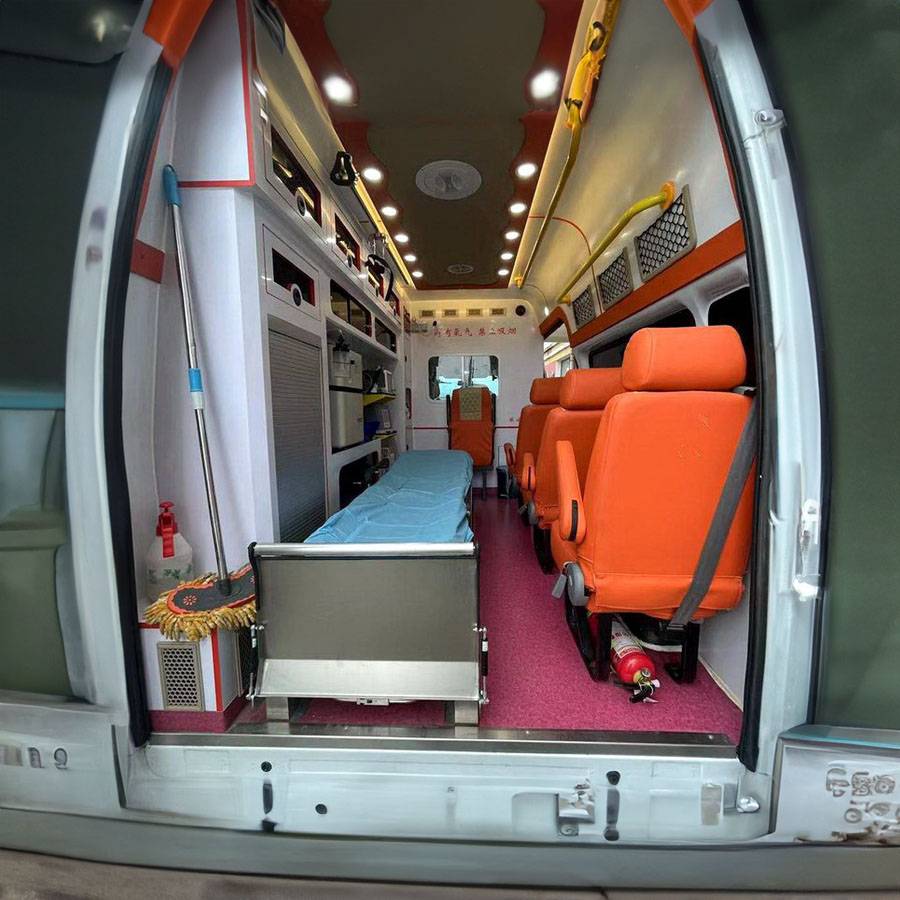 兰州三爱堂医院租私家救护车转院到大连市金州区第二人民医院 救护车出租多少钱