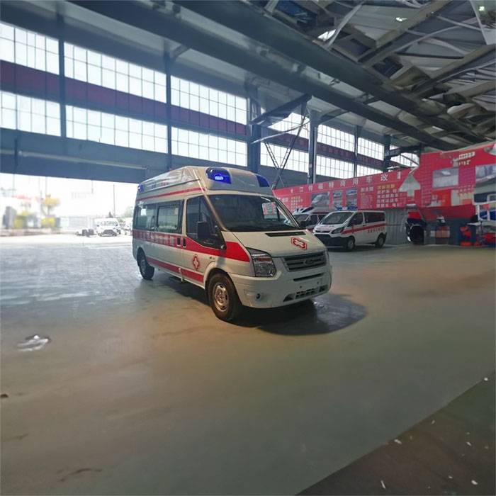 定西市通渭县正规120救护车租赁到宝鸡市太白县 救护车长途收费一般多少钱