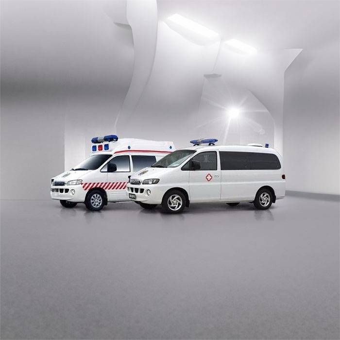 兰州大学第二医院租赁私人救护车转运到上海市人民医院上海市红十字会医院 救护车出租收费多少