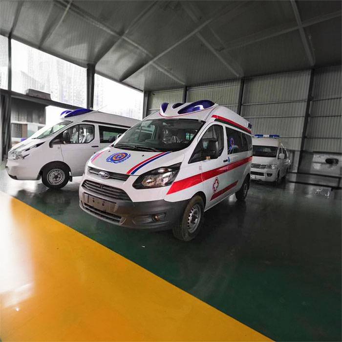 兰州榆中私人救护车转运到贵阳市市辖区 救护车100公里多少钱