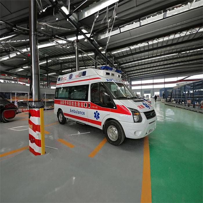 兰州区兰州总医院租用私人救护车到中国石油物探局第二职工医院 救护车出租需要多少钱